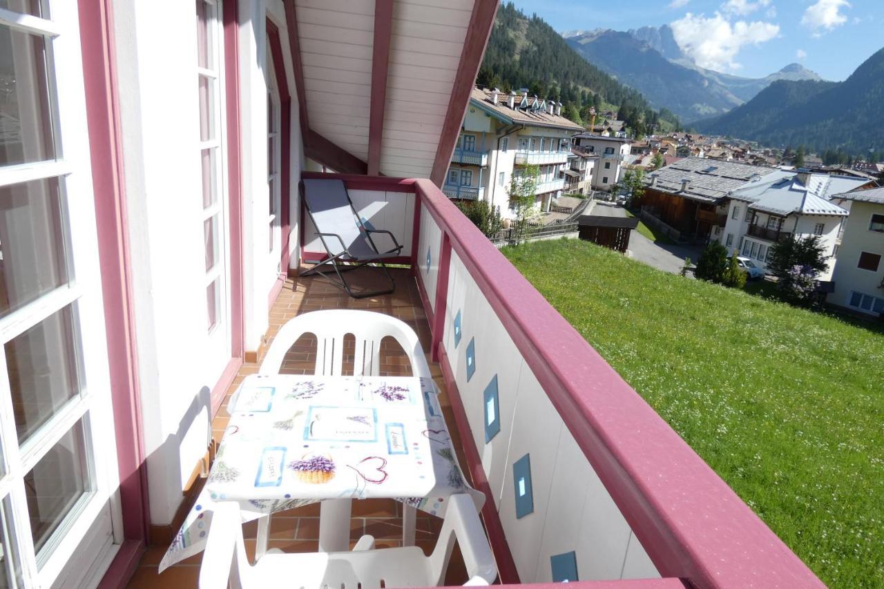 Ferienwohnung Casa Azzurra Pozza di Fassa Exterior foto